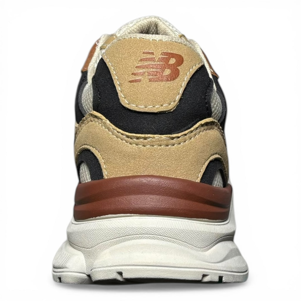 Tenis New Balance 210 Marron